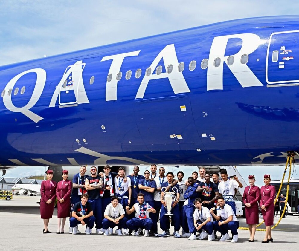 Qatar Airways Welcomes PSG Home with Special UEFA Champions League Aircraft Livery